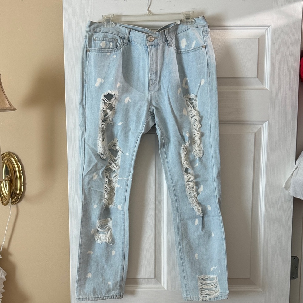 Mango Light Blue Distressed Cropped Jeans